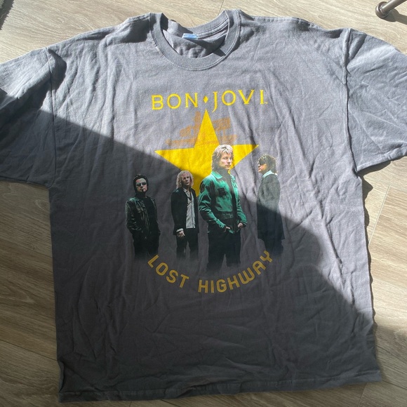 Bon Jovi Shirt - Picture 2 of 6